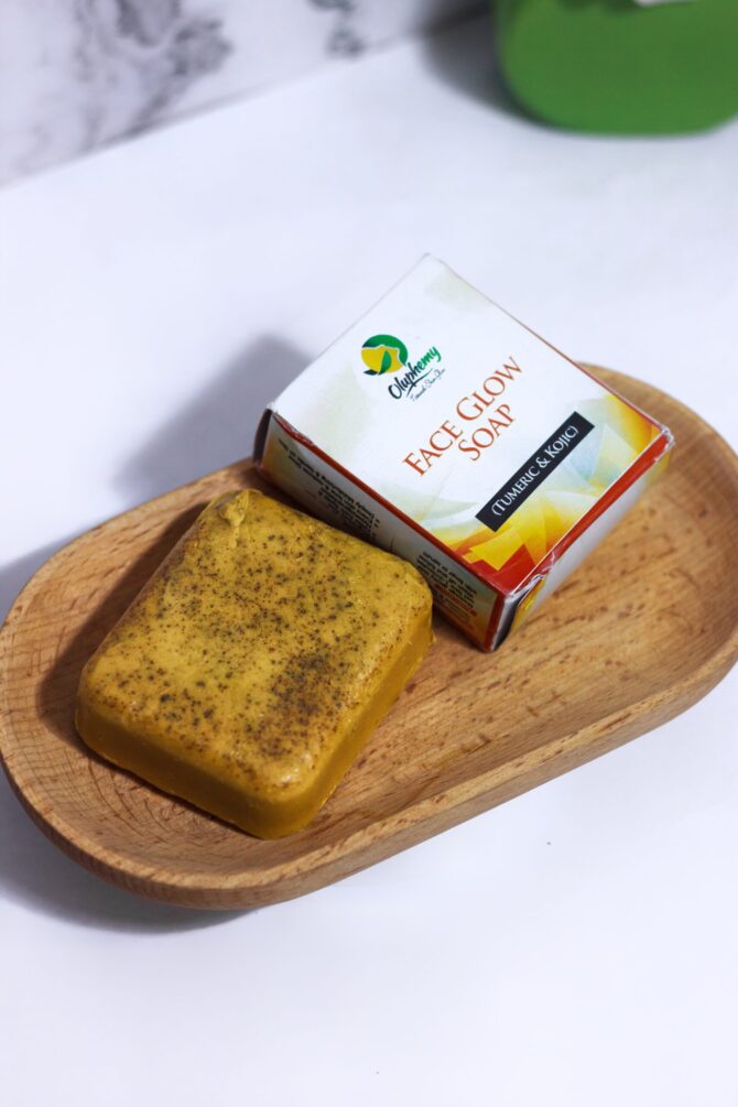 Face Glow Soap (Tumeric And Kojic Acid)